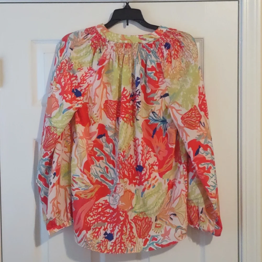 Charlie Paige Sealife Blouse - Picture 4 of 4